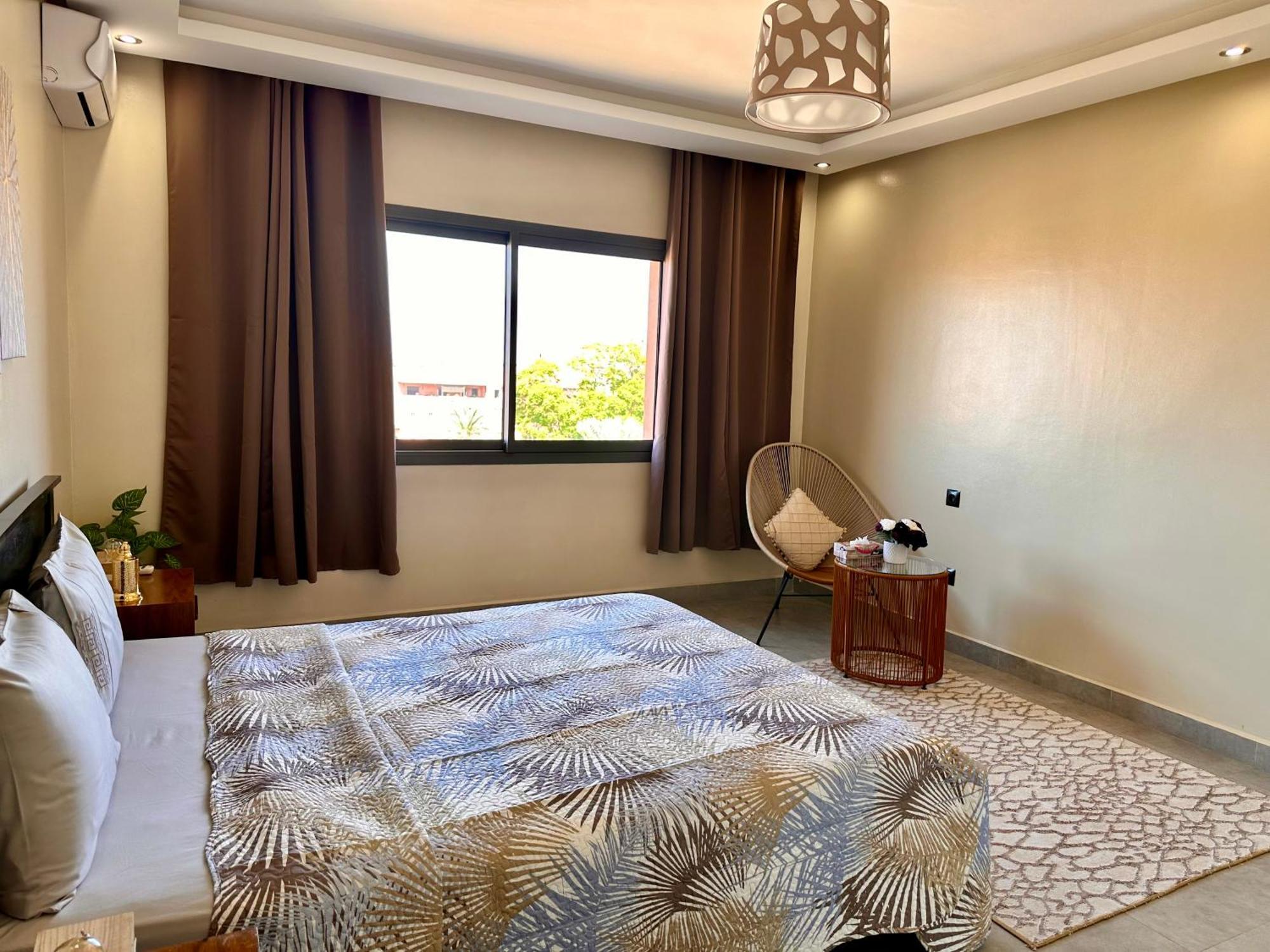 Moderne, Lumineux & Spacieux Avec Balcon -Central -Wifi-Smart Tv-Clim Marrakesh Buitenkant foto