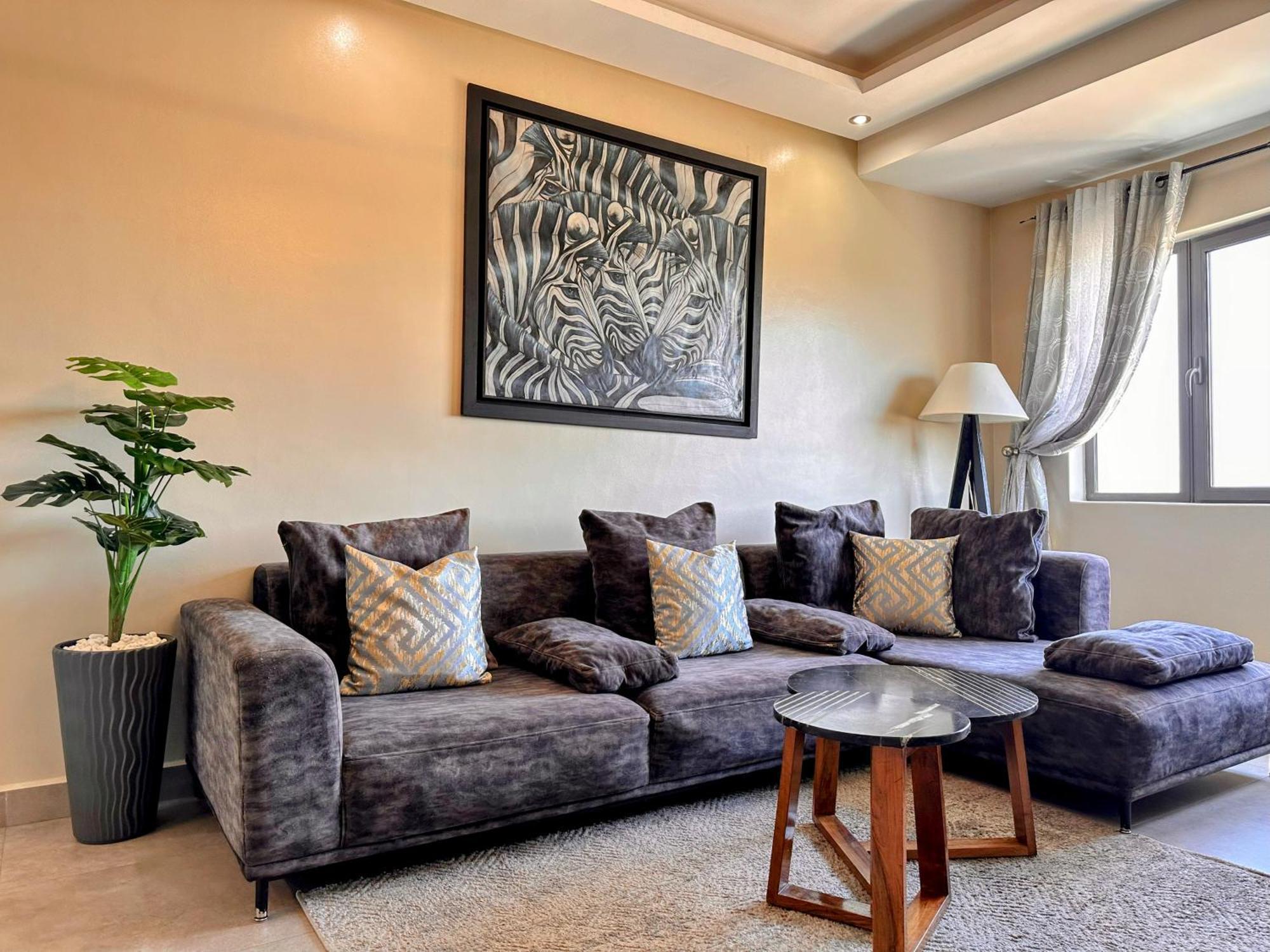 Moderne, Lumineux & Spacieux Avec Balcon -Central -Wifi-Smart Tv-Clim Marrakesh Buitenkant foto